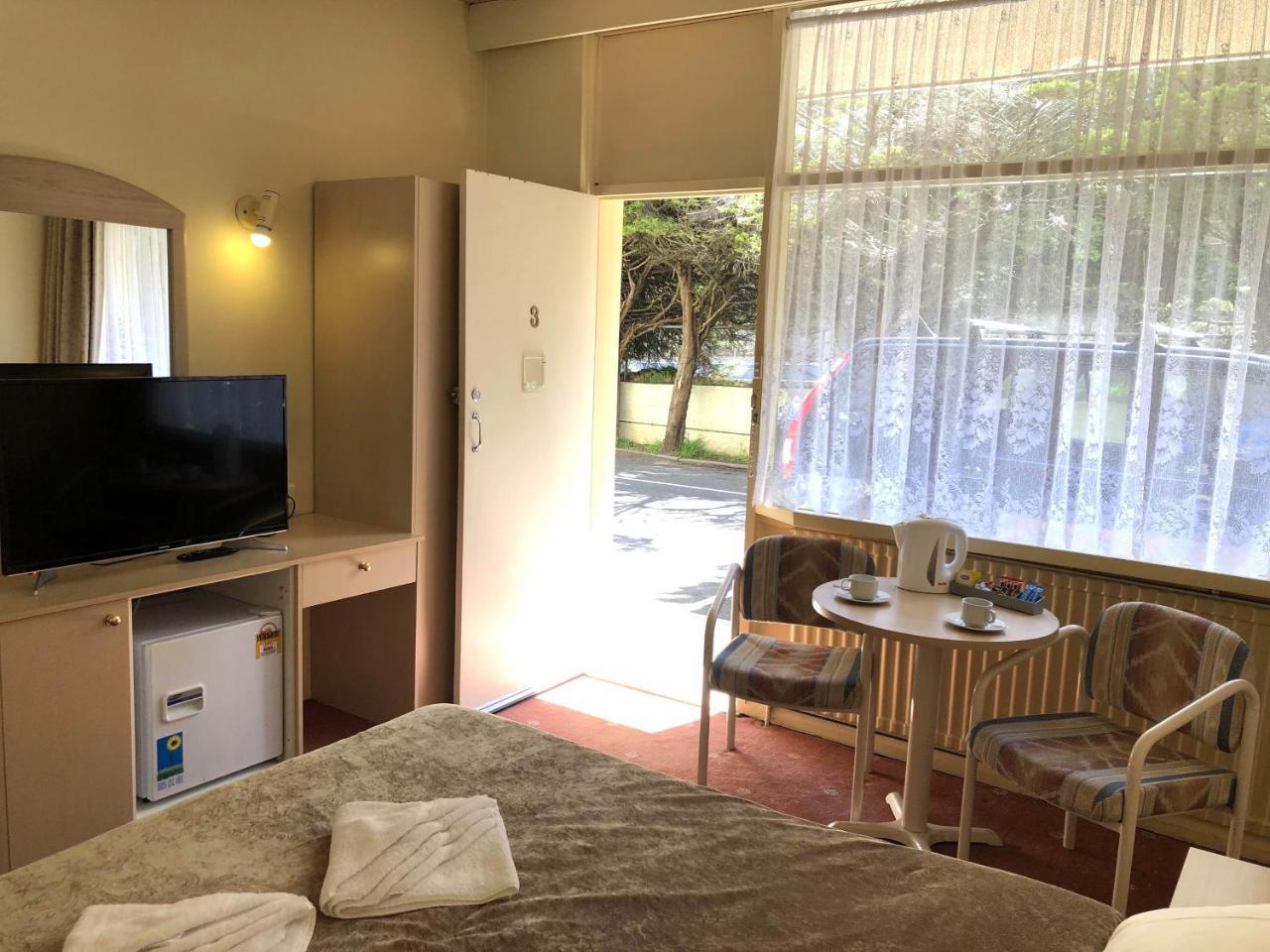 The Clarendon Motel Катумба Экстерьер фото