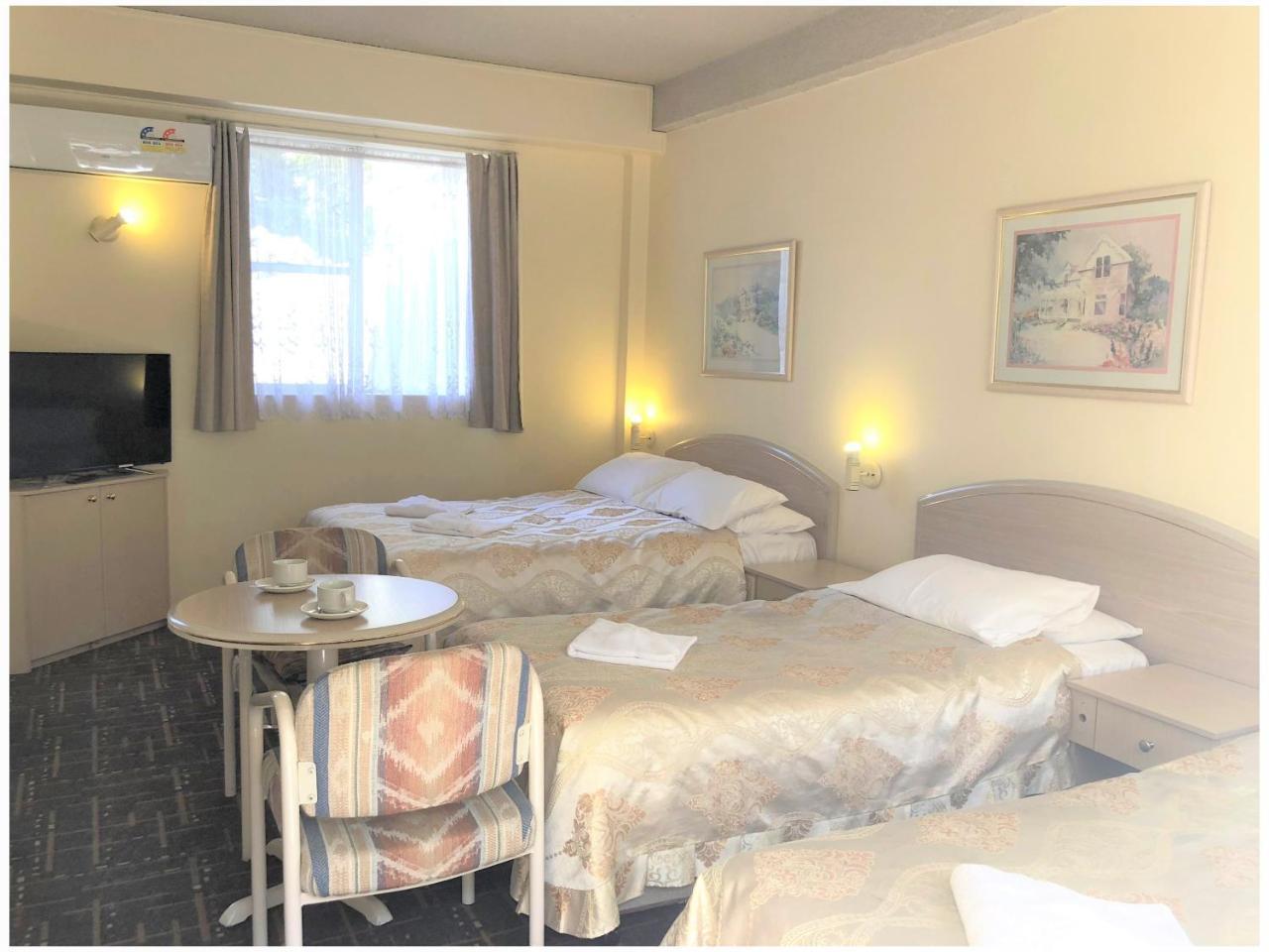 The Clarendon Motel Катумба Экстерьер фото
